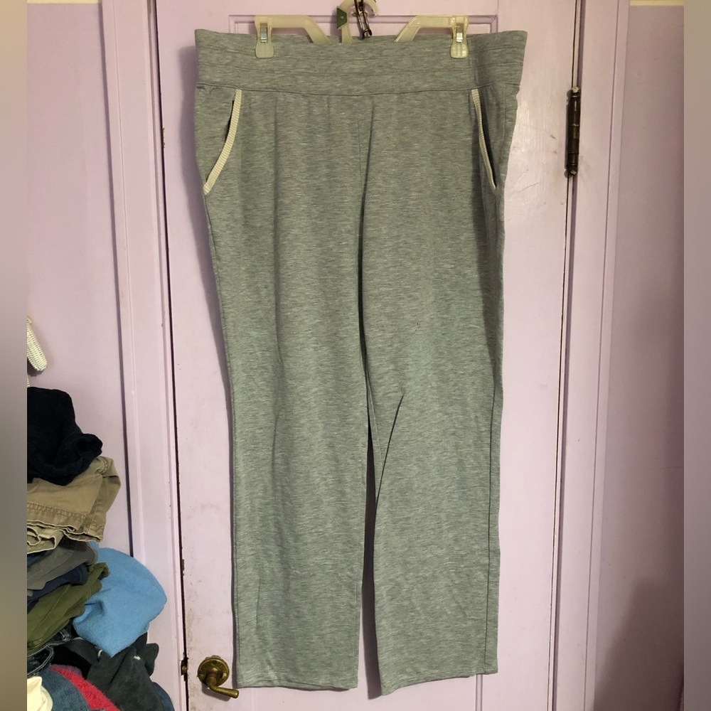 St. John’s Bay sweatpants